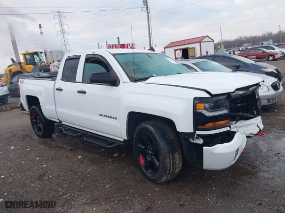 2018 Chevrolet Silverado 1500 LT with VIN 1GCVKREC9JZ119203, listed as a IAAI auction lot 41187466 with 129,125 mi miles. Bid and sale history available at carsss.com. Image 1.