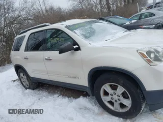 2008 GMC Acadia SLE1 with VIN 1GKEV13778J258533, listed as a IAAI auction lot 41304981 with 210,552 mi miles. Bid and sale history available at carsss.com. Image 13.