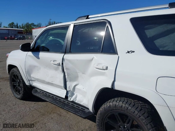 2024 Toyota 4Runner SR5 Premium with VIN JTENU5JR9R6264747, listed as a IAAI auction lot 41310312 with 2,300 mi miles. Bid and sale history available at carsss.com. Image 6.