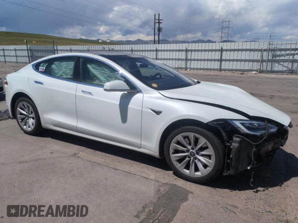 2017 Tesla Model S 100D with VIN 5YJSA1E29HF186222, listed as a Copart auction lot 55060935 with Not provided miles and Salvage title. Bid and sale history available at DreamBid. Image 4.