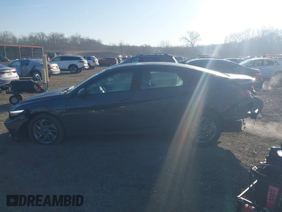 2024 Hyundai Elantra SEL with VIN KMHLM4DG4RU809745, listed as a IAAI auction lot 41768864 with 4,345 mi miles. Bid and sale history available at carsss.com. Image 15.