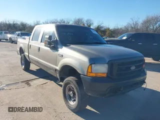 2002 Ford Super Duty F-250 XL with VIN 1FTNW21F92EB68373, listed as a IAAI auction lot 41462998 with 374,642 mi miles. Bid and sale history available at carsss.com. Image 1.