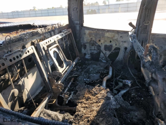 2015 GMC Sierra 1500 SLE with VIN 3GTU2UEC4FG194526, listed as a Copart auction lot 76981004 with 0 mi miles and Salvage Title. Bid and sale history available at carsss.com. Image 11.