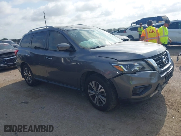 2017 Nissan Pathfinder SV z VIN 5N1DR2MN2HC611842, wystawiony jako IAAI lot #42535832 z przebiegiem 154 908 mil mil oraz . Historia ofert i sprzedaży dostępna na DreamBid. Obrazek 1.