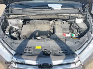 2019 Toyota Highlander SE z VIN 5TDJZRFHXKS586184, wystawiony jako IAAI lot #42414798 z przebiegiem 165 814 mil mil oraz . Historia ofert i sprzedaży dostępna na DreamBid. Obrazek 10.