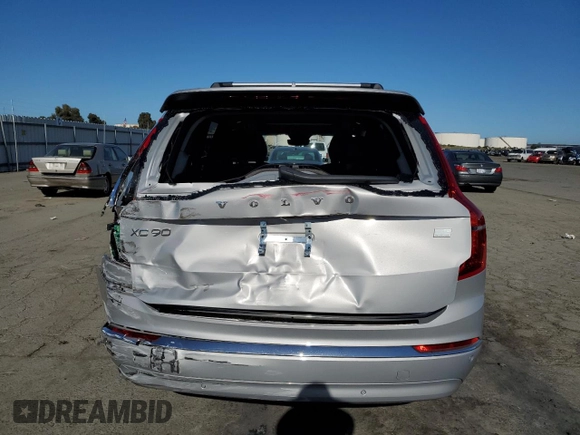 2023 Volvo XC90 Plus Bright Theme with VIN YV4H60CN4P1955118, listed as a Copart auction lot 54465334 with 13,014 mi miles and Salvage title. Bid and sale history available at DreamBid. Image 6.