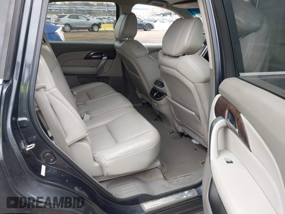 2013 Acura MDX with VIN 2HNYD2H25DH517086, listed as a IAAI auction lot 41748238 with 109,219 mi miles. Bid and sale history available at carsss.com. Image 8.
