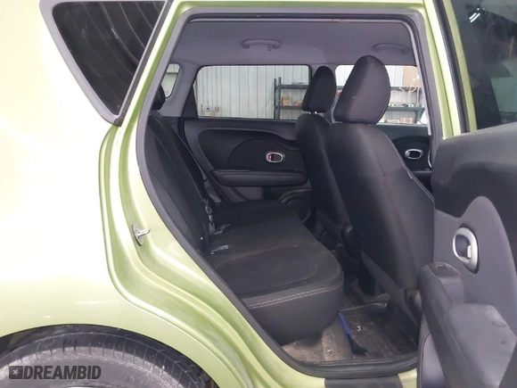 2015 Kia Soul with VIN KNDJN2A24F7752883, listed as a IAAI auction lot 41930940 with 224,713 mi miles. Bid and sale history available at carsss.com. Image 8.