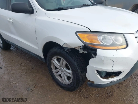 2011 Hyundai Santa Fe GLS with VIN 5XYZGDAB4BG016385, listed as a IAAI auction lot 41067744 with 181,501 mi miles. Bid and sale history available at carsss.com. Image 6.