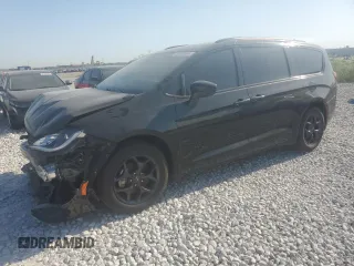 2020 Chrysler Pacifica Touring L Plus z VIN 2C4RC1EG8LR134985, wystawiony jako Copart lot #52982045 z przebiegiem 162 967 mil mil oraz Szkoda całkowita • Salvage title. Historia ofert i sprzedaży dostępna na DreamBid. Obrazek 1.