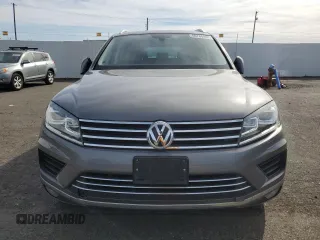 2016 Volkswagen Touareg Sport с VIN WVGEF9BPXGD007023, выставлен на аукционе Copart как лот 50760865 с пробегом 96 657 миль миль и Списание • Salvage title. История ставок и продаж доступна на DreamBid. Изображение 5.
