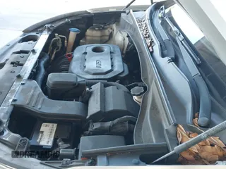 2017 Hyundai Santa Fe 2.4L z VIN 5XYZT3LB1HG496347, wystawiony jako IAAI lot #43306805 z przebiegiem 126 233 mil mil oraz . Historia ofert i sprzedaży dostępna na DreamBid. Obrazek 20.