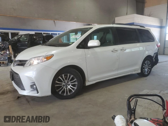 2018 Toyota Sienna XLE Auto Access Seat with VIN 5TDYZ3DC3JS933081, listed as a Copart auction lot 57483265 with 50,764 mi miles and Salvage title. Bid and sale history available at DreamBid. Image 1.