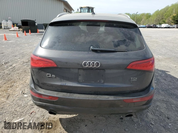2014 Audi Q5 Premium Plus z VIN WA1CMAFPXEA071360, wystawiony jako Copart lot #53976425 z przebiegiem 249 726 mil mil oraz Szkoda całkowita • Salvage title. Historia ofert i sprzedaży dostępna na DreamBid. Obrazek 6.