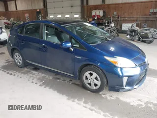 2010 Toyota Prius II with VIN JTDKN3DUXA0197379, listed as a IAAI auction lot 41915351 with 239,945 mi miles. Bid and sale history available at carsss.com. Image 1.