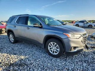 2021 Chevrolet Traverse LT Cloth with VIN 1GNERGKW5MJ238374, listed as a Copart auction lot 61079405 with 61,685 mi miles and Salvage title. Bid and sale history available at DreamBid. Image 4.