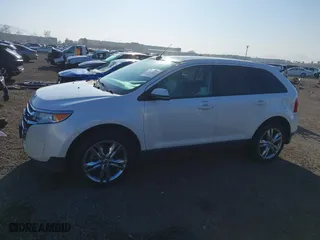 2013 Ford Edge SEL with VIN 2FMDK3JC8DBE38075, listed as a IAAI auction lot 41836234 with 110,772 mi miles. Bid and sale history available at carsss.com. Image 15.