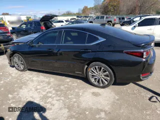 2021 Lexus ES with VIN 58ADA1C16MU012889, listed as a Copart auction lot 81812384 with 57,746 mi miles and Clean Title. Bid and sale history available at carsss.com. Image 2.