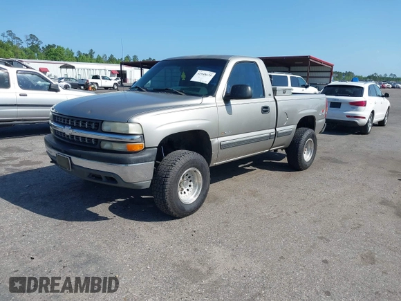 2002 Chevrolet Silverado 1500 LS with VIN 1GCEK14T72Z240266, listed as a IAAI auction lot 41948675 with 1 mi miles. Bid and sale history available at carsss.com. Image 2.