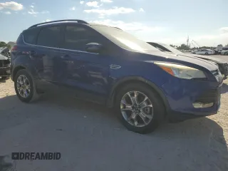 2014 Ford Escape SE with VIN 1FMCU0G97EUA92533, listed as a Copart auction lot 53371565 with 174,796 mi miles and Clean Title. Bid and sale history available at carsss.com. Image 4.