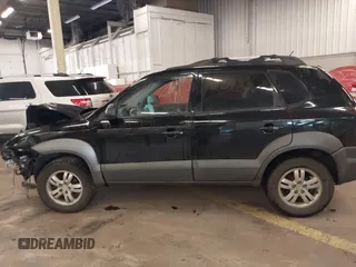 2007 Hyundai Tucson SE with VIN KM8JN72D47U670938, listed as a IAAI auction lot 41620857 with 129,769 mi miles and . Bid and sale history available at DreamBid. Image 15.