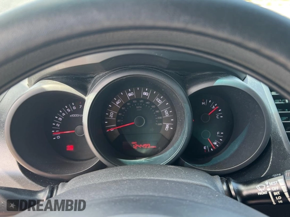 2011 Kia Soul with VIN KNDJT2A10B7230503, listed as a Copart auction lot 51638295 with 124,500 mi miles and Clean Title. Bid and sale history available at carsss.com. Image 8.