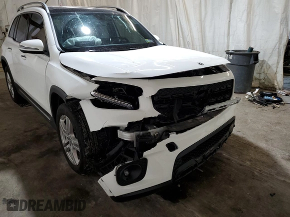 2021 Mercedes-Benz GLB with VIN W1N4M4HBXMW102971, listed as a Copart auction lot 63263072 with 13,805 mi miles. Bid and sale history available at carsss.com. Image 9.