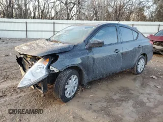 2016 Nissan Versa S with VIN 3N1CN7AP6GL918340, listed as a Copart auction lot 44811635 with 0 mi miles and Salvage Title. Bid and sale history available at carsss.com. Image 1.