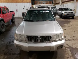 2001 Subaru Forester S w/Premium Pkg with VIN JF1SF65681H725555, listed as a Copart auction lot 51146175 with 195,670 mi miles and Salvage Title. Bid and sale history available at carsss.com. Image 5.
