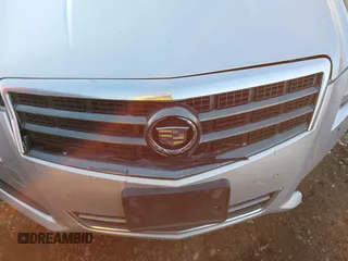 2013 Cadillac ATS Luxury with VIN 1G6AH5S37D0126611, listed as a IAAI auction lot 40982726 with 127,572 mi miles. Bid and sale history available at carsss.com. Image 19.