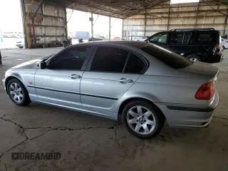 1999 BMW 3 Series 323i with VIN WBAAM3333XFP53266, listed as a Copart auction lot 76636154 with 87,179 mi miles and Salvage Title. Bid and sale history available at carsss.com. Image 2.