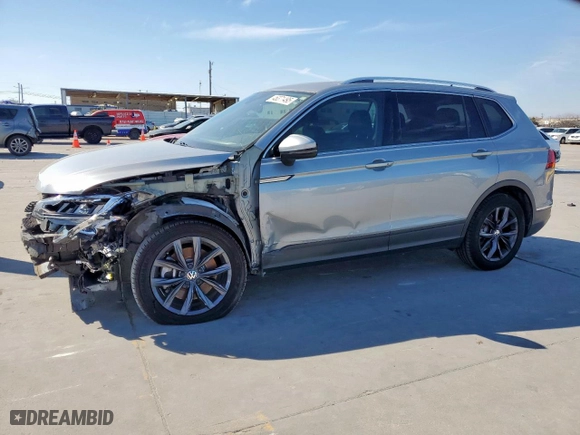 2022 Volkswagen Tiguan SE with VIN 3VV3B7AX1NM007962, listed as a Copart auction lot 46371495 with 65,239 mi miles and Salvage Title. Bid and sale history available at carsss.com. Image 1.