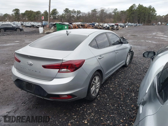 2020 Hyundai Elantra SEL z VIN 5NPD84LF2LH585950, wystawiony jako IAAI lot #41928442 z przebiegiem 48 947 mil mil oraz . Historia ofert i sprzedaży dostępna na DreamBid. Obrazek 4.