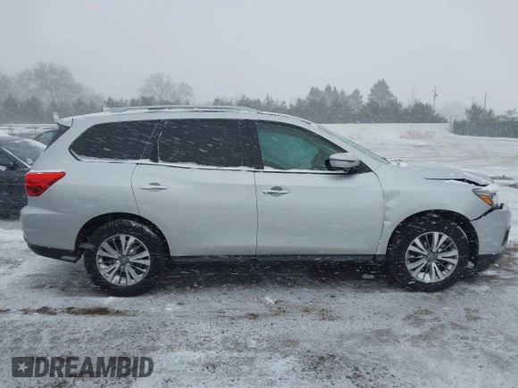 2020 Nissan Pathfinder SV with VIN 5N1DR2BM1LC612113, listed as a IAAI auction lot 41187236 with 94,446 mi miles. Bid and sale history available at carsss.com. Image 13.