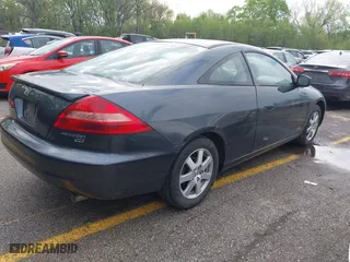 2005 Honda Accord Cpe LX V6 SE with VIN 1HGCM82425A015974, listed as a IAAI auction lot 42051702 with 205,286 mi miles. Bid and sale history available at carsss.com. Image 4.