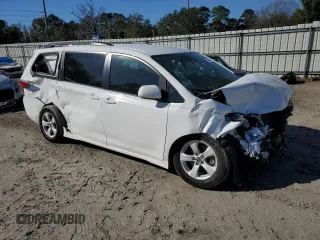 2018 Toyota Sienna LE Auto Access Seat with VIN 5TDKZ3DC6JS920895, listed as a Copart auction lot 45738685 with 128,599 mi miles and Salvage Title. Bid and sale history available at carsss.com. Image 4.