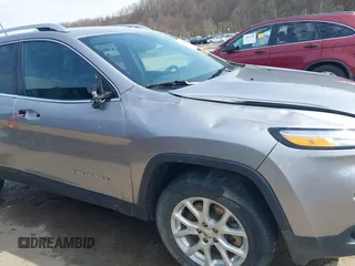 2018 Jeep Cherokee Latitude Tech Connect with VIN 1C4PJMCX7JD549572, listed as a IAAI auction lot 41932602 with 134,025 mi miles and . Bid and sale history available at DreamBid. Image 17.