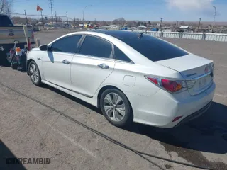 2013 Hyundai Sonata Hybrid Limited with VIN KMHEC4A47DA076137, listed as a IAAI auction lot 41677826 with 143,618 mi miles. Bid and sale history available at carsss.com. Image 3.