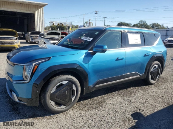 2024 Kia EV9 Land with VIN KNDADFS52R6034360, listed as a Copart auction lot 80997134 with 0 mi miles and Salvage Title. Bid and sale history available at carsss.com. Image 1.