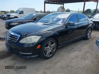 2012 Mercedes-Benz S-Class S 550 with VIN WDDNG7DB3CA465141, listed as a IAAI auction lot 41882056 with 142,110 mi miles. Bid and sale history available at carsss.com. Image 2.