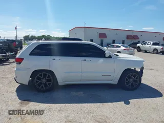 2020 Jeep Grand Cherokee Trackhawk with VIN 1C4RJFN96LC141513, listed as a IAAI auction lot 42386219 with Not provided miles and . Bid and sale history available at DreamBid. Image 13.
