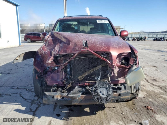 2004 Toyota Sequoia SR5 with VIN 5TDZT34AX4S212670, listed as a Copart auction lot 42007405 with 282,865 mi miles and Salvage Title. Bid and sale history available at carsss.com. Image 5.