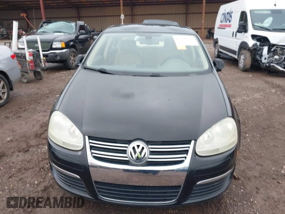 2005 Volkswagen Jetta 2.5L with VIN 3VWDF71K65M641809, listed as a IAAI auction lot 42230703 with 215,996 mi miles and . Bid and sale history available at DreamBid. Image 6.