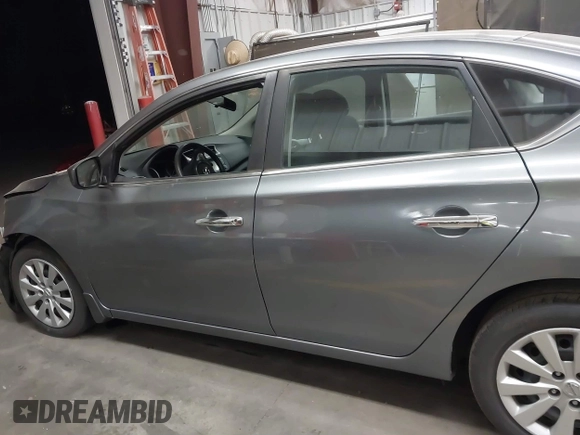 2018 Nissan Sentra S with VIN 3N1AB7APXJY304028, listed as a IAAI auction lot 41730501 with 97,455 mi miles. Bid and sale history available at carsss.com. Image 14.