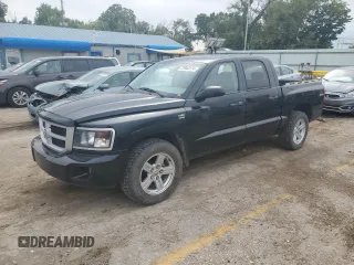 2010 Dodge Dakota SXT with VIN 1D7CW3GP2AS177872, listed as a Copart auction lot 72944174 with 131,777 mi miles and Salvage Title. Bid and sale history available at carsss.com. Image 1.