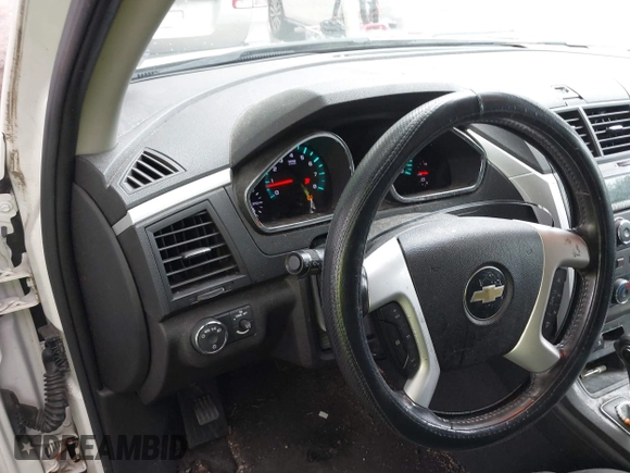 2011 Chevrolet Traverse 1LT z VIN 1GNKRGED3BJ128529, wystawiony jako IAAI lot #42355440 z przebiegiem 166 008 mil mil oraz . Historia ofert i sprzedaży dostępna na DreamBid. Obrazek 7.