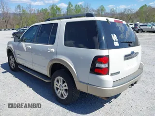 2008 Ford Explorer Eddie Bauer с VIN 1FMEU64E58UB14854, выставлен на аукционе IAAI как лот 41974431 с пробегом 251 864 миль миль и . История ставок и продаж доступна на DreamBid. Изображение 6.