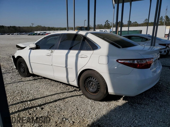 2015 Toyota Camry XLE with VIN 4T4BF1FKXFR493761, listed as a Copart auction lot 50660995 with 248,951 mi miles and Salvage Title. Bid and sale history available at carsss.com. Image 2.