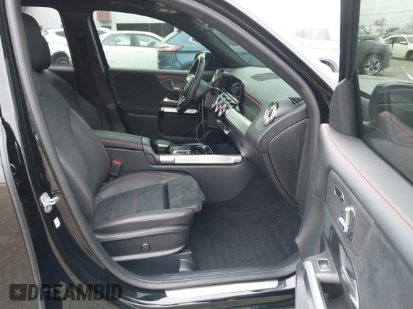 2023 Mercedes-Benz GLB 250 z VIN W1N4M4GB9PW334564, wystawiony jako IAAI lot #41578492 z przebiegiem 15 230 mil mil oraz . Historia ofert i sprzedaży dostępna na DreamBid. Obrazek 5.