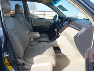2002 Toyota Highlander with VIN 0JTEHF21A52007243, listed as a IAAI auction lot 41761824 with 187,176 mi miles and . Bid and sale history available at DreamBid. Image 5.